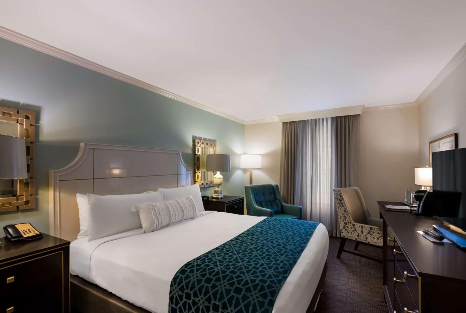 The Royal Sonesta New Orleans — photo 4