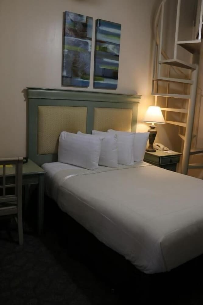Garden District Hotel — photo 7